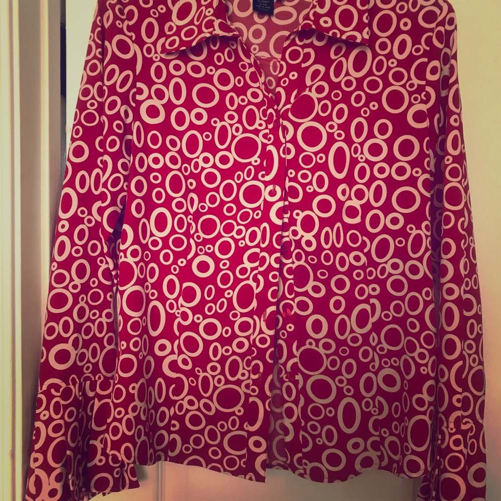 Ninety red and white blouse